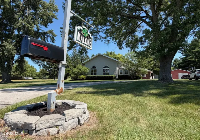 Photo 2 of Single family home for sale at 3241 Township Rd 232, Findlay, OH 45840 | MLS# 10010352 | Listing updated on 2026-08-28