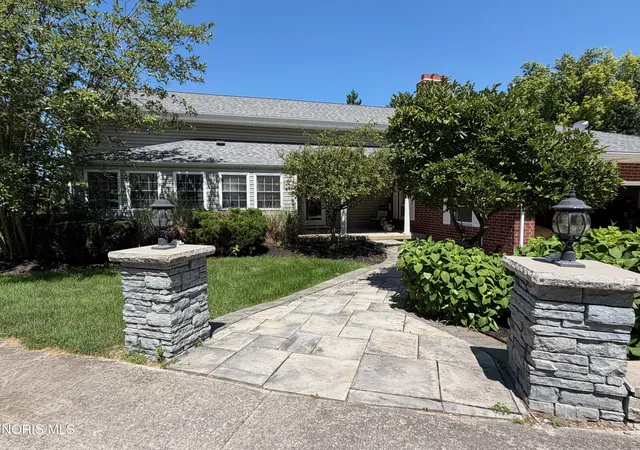 Photo 5 of Single family home for sale at 3241 Township Rd 232, Findlay, OH 45840 | MLS# 10010352 | Listing updated on 2026-08-28