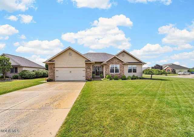 Homes for sale in Findlay, OH | 13319 Arrowhead Dr, Findlay, OH 45840 | MLS# 10010423