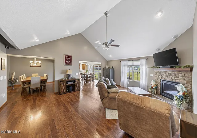Homes for sale in Findlay, OH | 13319 Arrowhead Dr, Findlay, OH 45840 | MLS# 10010423