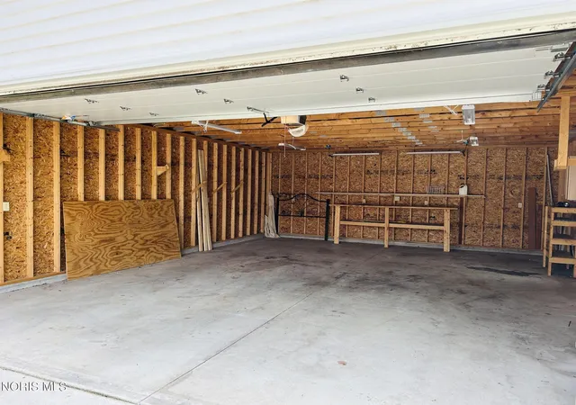 3rd image of 702 S Main St, Ada, OH 45810 | MLS# 10010349