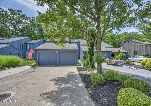 Photo 35 of Condo for sale at 3931 Hilltop Dr, Huron, OH 44839 | MLS# 10010360 | Listing updated on 2026-09-02