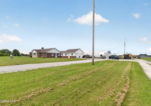 2nd image of 10136 Sylvania Metamora Rd, Sylvania, OH 43560 | MLS# 10010371