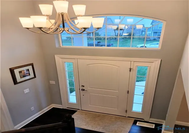 3rd image of 14934 Stonebridge Ln, Perrysburg, OH 43551 | MLS# 10010393
