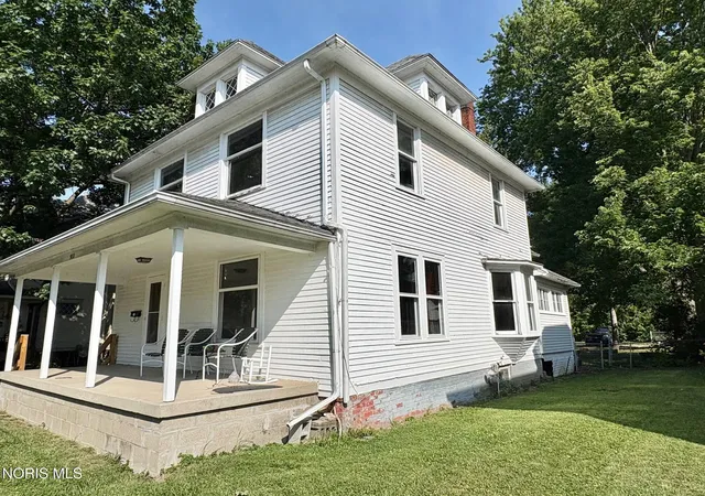 Homes for sale in Napoleon, OH | 512 W Washington St, Napoleon, OH 43545 | MLS# 10010394