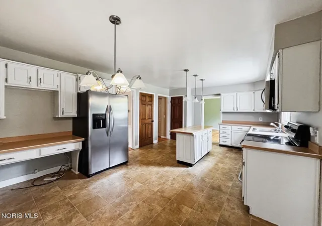 5th image of 5741 Fairhaven Rd, Sylvania, OH 43560 | MLS# 10012135