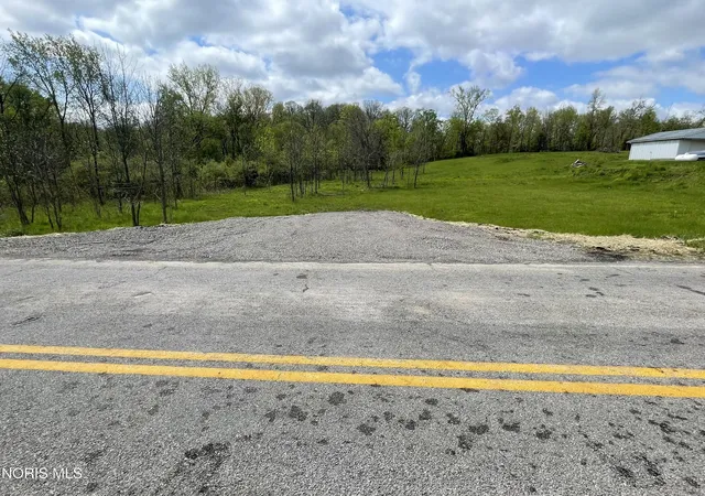 Homes for sale in Willard, OH | 4357 W Townline Road 12, Willard, OH 44890 | MLS# 10010419