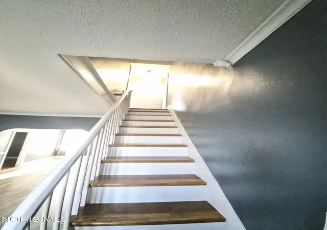 Photo 5 of Single family home for sale at 1695 N Union St, Fostoria, OH 44830 | MLS# 10010459 | Listing updated on 2026-09-04
