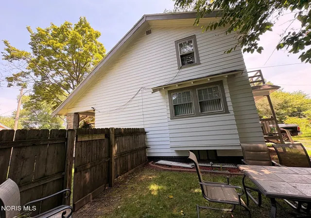 5th image of 1929 Barrows St, Toledo, OH 43613 | MLS# 10010447