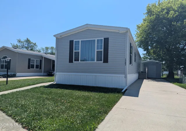 Homes for sale in Port Clinton, OH | 1727 S Morningside Dr #1727, Port Clinton, OH 43452 | MLS# 10010443