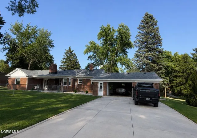 1st image of 5655 Parkwood Blvd, Sylvania, OH 43560 | MLS# 10010471
