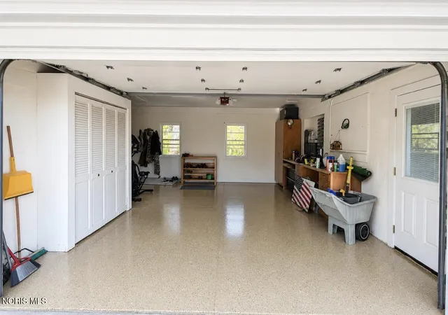4th image of 5655 Parkwood Blvd, Sylvania, OH 43560 | MLS# 10010471