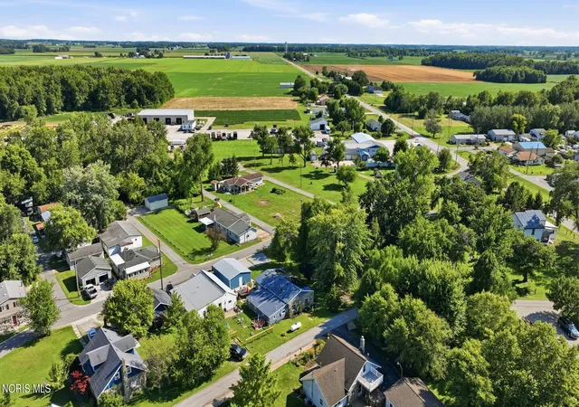 4th image of 1118 Rainbow Ave, Vickery, OH 43464 | MLS# 10010508