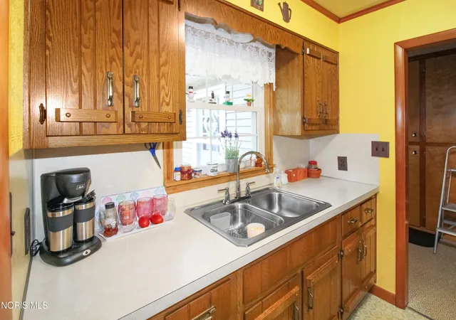 Homes for sale in Port Clinton, OH | 4336 E Ledge Rd, Port Clinton, OH 43452 | MLS# 10010476