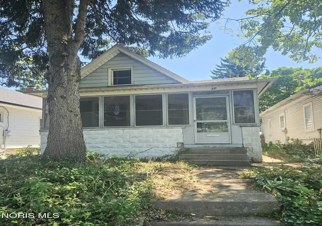 1st image of 30 Allison Ave, Toledo, OH 43605 | MLS# 10010482