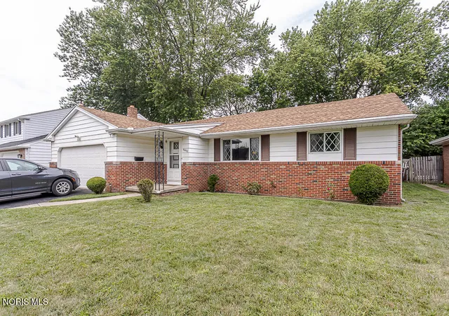 2nd image of 4040 Barstow Ave, Toledo, OH 43623 | MLS# 10010486