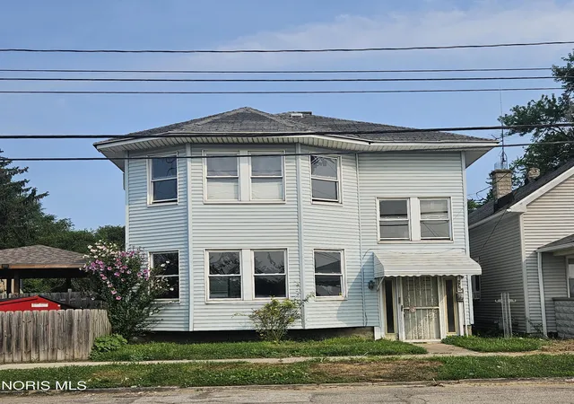 Homes for sale in Toledo, OH | 636 Spencer St, Toledo, OH 43609 | MLS# 10010488