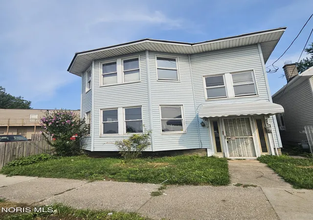 Homes for sale in Toledo, OH | 636 Spencer St, Toledo, OH 43609 | MLS# 10010488