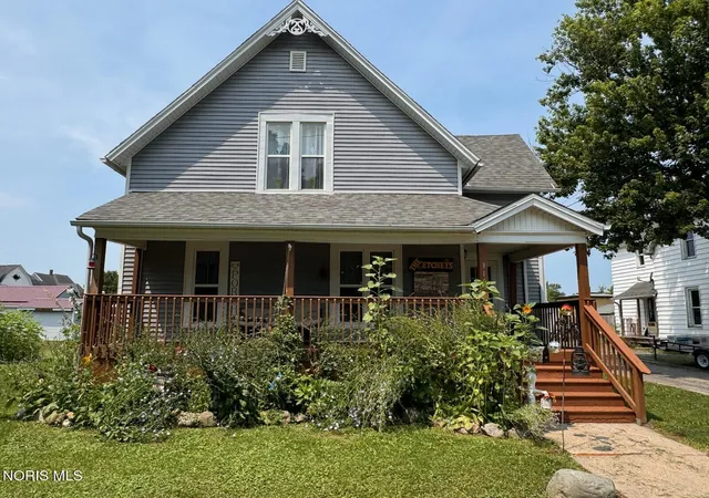 Homes for sale in Montpelier, OH | 315 Broad St, Montpelier, OH 43543 | MLS# 10010490