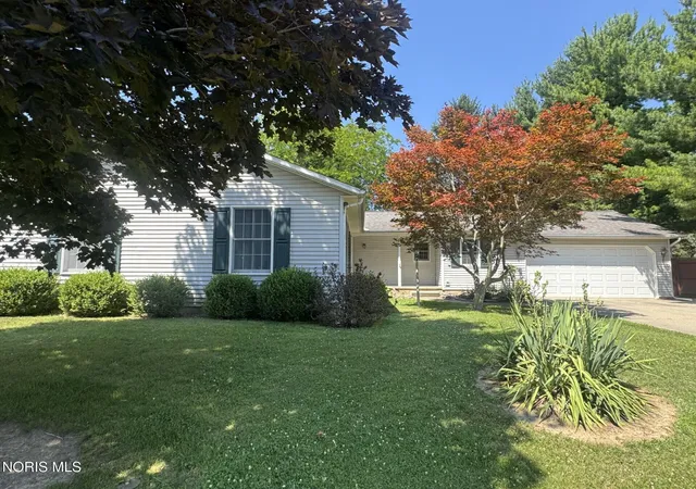 Homes for sale in Pioneer, OH | 504 Briarwood Ln, Pioneer, OH 43554 | MLS# 10010499