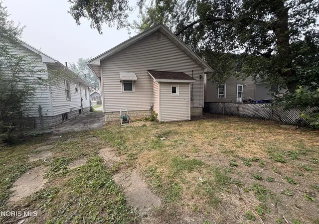 Photo 17 of Single family home for sale at 1923 Berkshire Pl, Toledo, OH 43613 | MLS# 10010637 | Listing updated on 2026-09-11