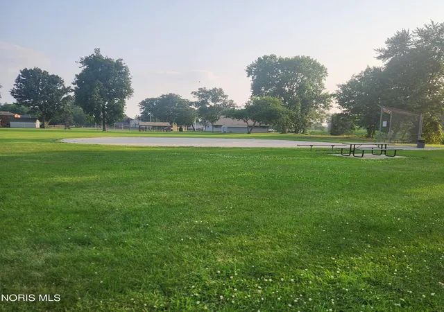 Photo 4 of Land for sale at 5850 Rounding River Ln, Toledo, OH 43611 | MLS# 10010723 | Listing updated on 2026-08-28