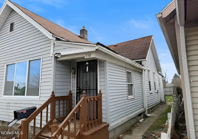 1st image of 310 Bronson Ave, Toledo, OH 43608 | MLS# 10010512