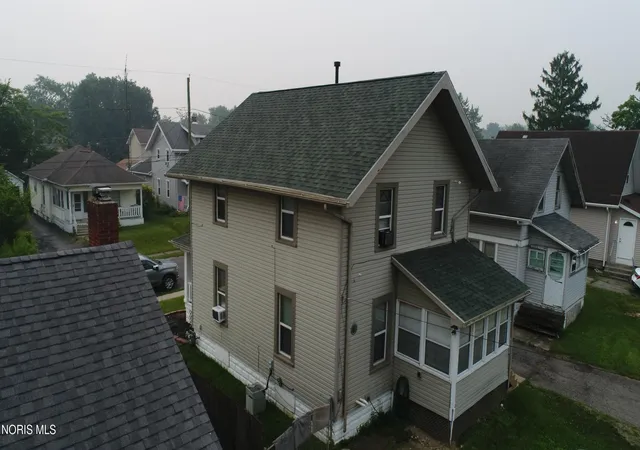 Photo 3 of Single family home for sale at 532 S Scott St, Lima, OH 45804 | MLS# 10010669 | Listing updated on 2026-07-20