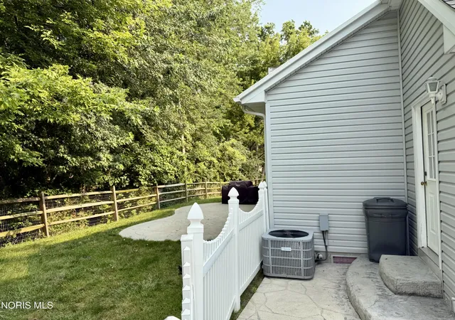 5th image of 2312 Ronaldo Rd, Toledo, OH 43615 | MLS# 10010601