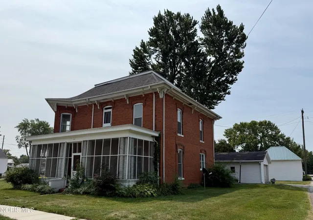 2nd image of 211 W Merrin St, Payne, OH 45880 | MLS# 10010546
