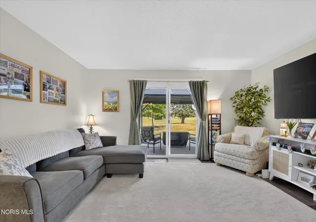 Photo 4 of Condo for sale at 728 Fairway Dr #11, Wauseon, OH 43567 | MLS# 10010527 | Listing updated on 2026-08-10