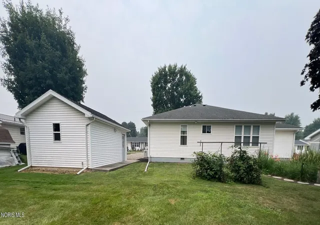 3rd image of 613 Gamber Ct, Upper Sandusky, OH 43351 | MLS# 10010664