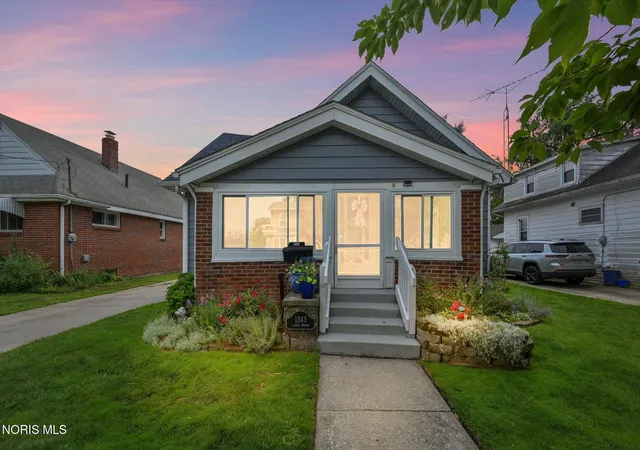 Photo 1 of Single family home for sale at 1343 Laurel Ave, Toledo, OH 43614 | MLS# 10010551 | Listing updated on 2026-08-31