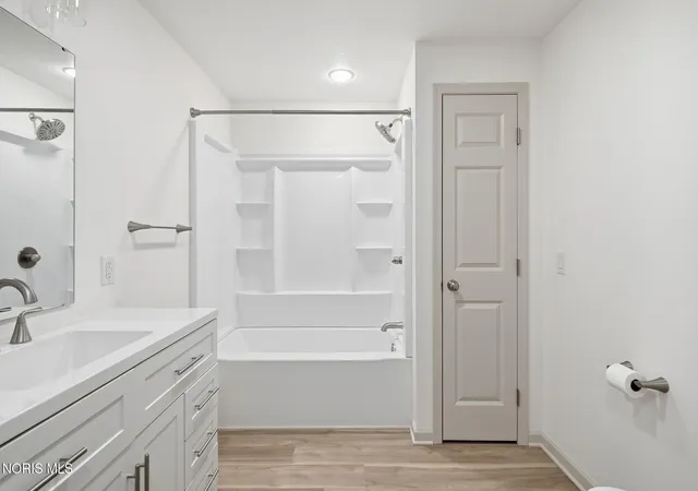 Photo 35 of Single family home for sale at 325 Greenlawn Ave, Findlay, OH 45840 | MLS# 10010561 | Listing updated on 2026-08-25