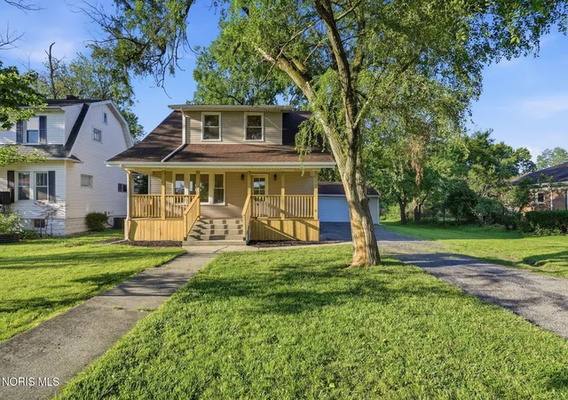 Photo 3 of Single family home for sale at 325 Greenlawn Ave, Findlay, OH 45840 | MLS# 10010561 | Listing updated on 2026-08-25