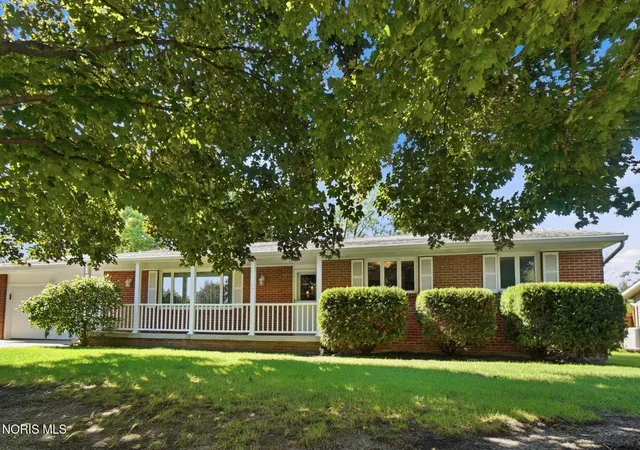2nd image of 517 Kirk Dr, Findlay, OH 45840 | MLS# 10010572