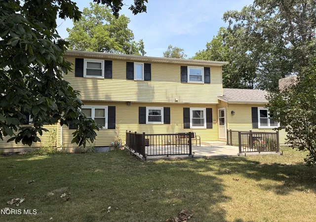 4th image of 1904 Tanglewood Dr, Defiance, OH 43512 | MLS# 10010587