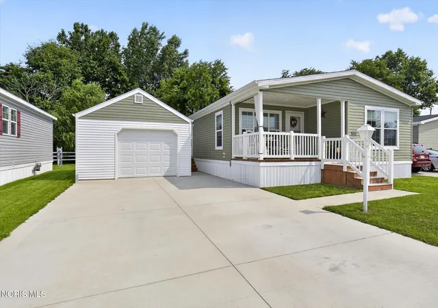 2nd image of 14900 County Road H #124, Wauseon, OH 43567 | MLS# 10010600