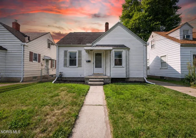 1st image of 2055 Balkan Pl, Toledo, OH 43613 | MLS# 10010617