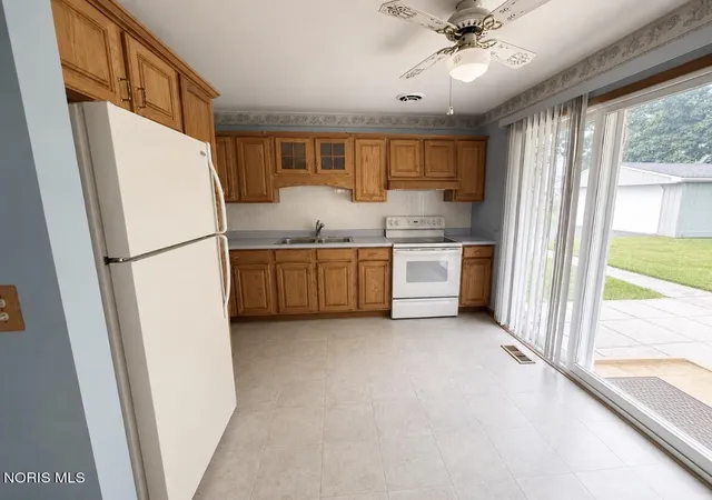 5th image of 5967 Graystone Dr, Sylvania, OH 43560 | MLS# 10010633