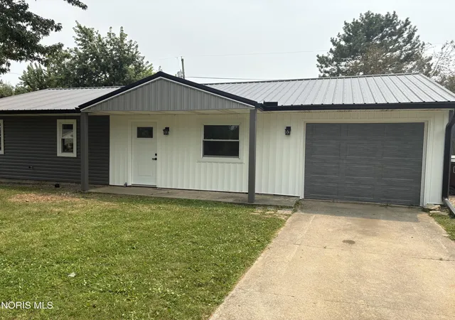 Photo 2 of Sale Pending at 1101 Brower Rd, Lima, OH 45801 | MLS# 10010632 | Listing updated on 2026-09-29