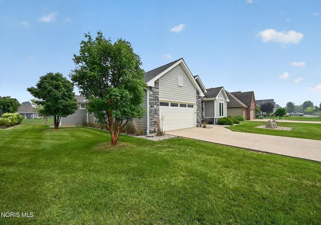 Photo 2 of Single family home for sale at 5757 Waterville Monclova Rd, Waterville, OH 43566 | MLS# 10010636 | Listing updated on 2026-08-31