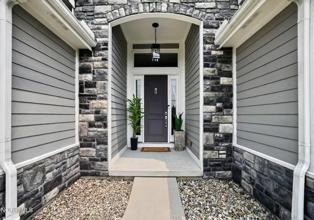 Photo 4 of Single family home for sale at 5757 Waterville Monclova Rd, Waterville, OH 43566 | MLS# 10010636 | Listing updated on 2026-08-31