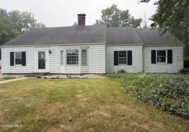 1st image of 225 W High St, Hicksville, OH 43526 | MLS# 10010731