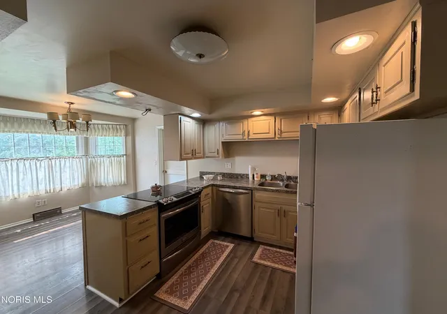4th image of 225 W High St, Hicksville, OH 43526 | MLS# 10010731