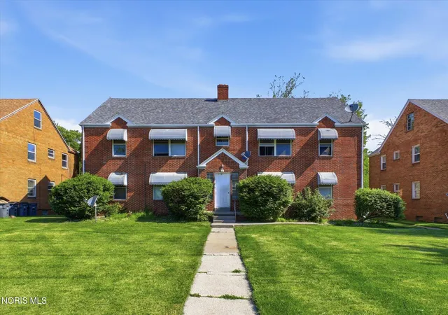 1st image of 1380 N Cove Blvd, Toledo, OH 43606 | MLS# 10012005