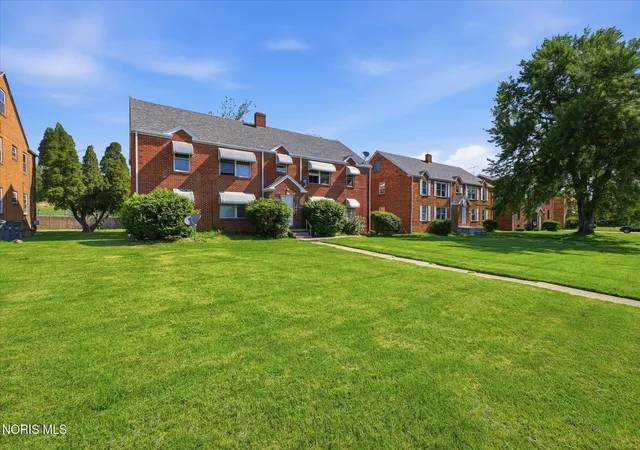 2nd image of 1380 N Cove Blvd, Toledo, OH 43606 | MLS# 10012005