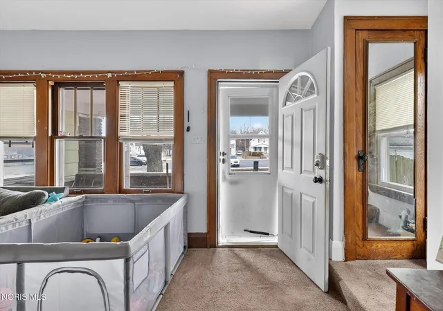 4th image of 2335 Airport Hwy, Toledo, OH 43609 | MLS# 10010713
