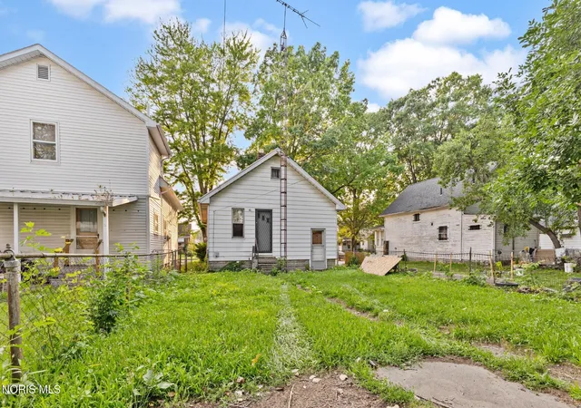 Photo 19 of Single family home for sale at 638 Woodstock Ave, Toledo, OH 43607 | MLS# 10010718 | Listing updated on 2026-09-10