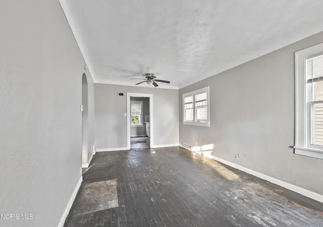Photo 3 of Single family home for sale at 638 Woodstock Ave, Toledo, OH 43607 | MLS# 10010718 | Listing updated on 2026-09-10